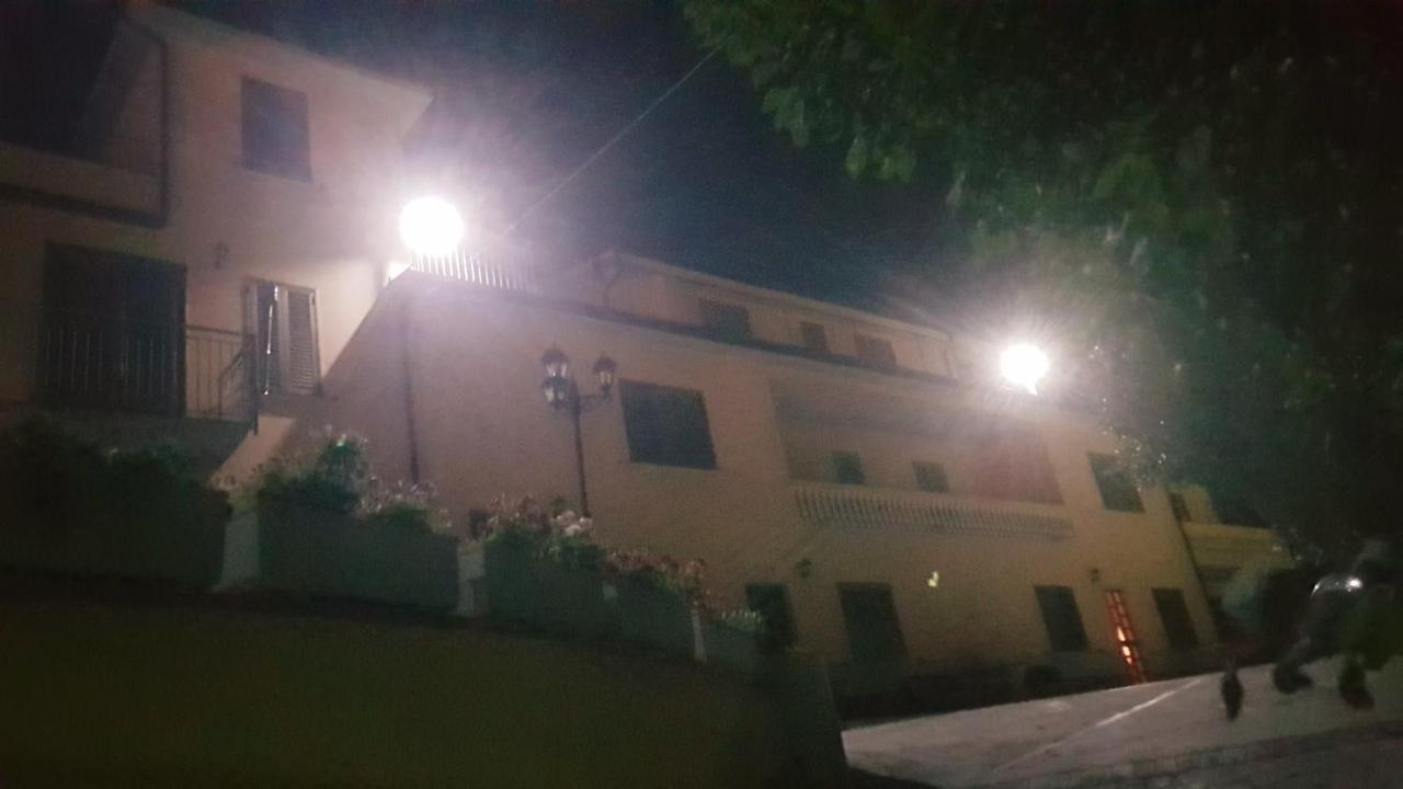 Villa S.Antonio Ascea Esterno foto